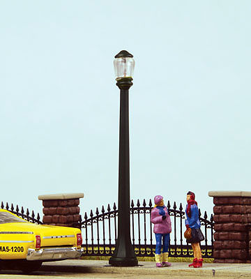 Walthers SceneMaster 4305 HO Scale Concrete Column Street Light - pkg(2)