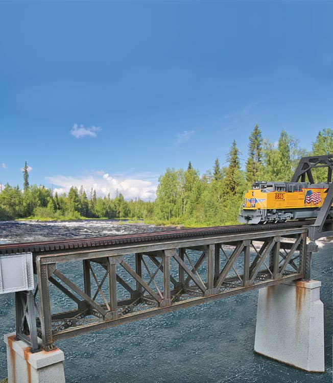 Walthers Cornerstone 4520 HO Scale 109' Single-Track Pratt Deck Truss Railroad Bridge - Kit - 15 x 2-5/8 x 3-1/8" 38.1 x 6.6 x 7.9cm