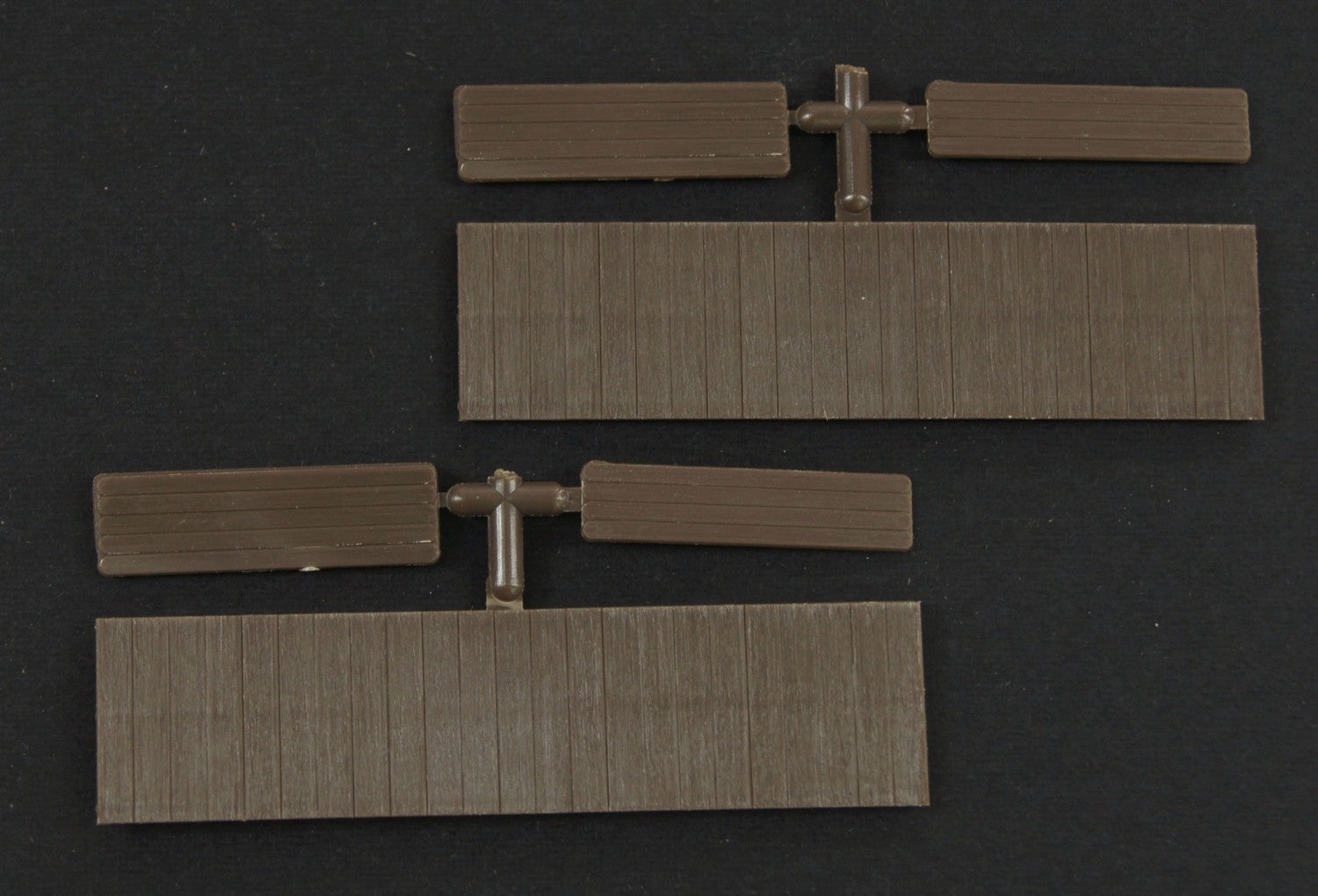 Micro Engineering 80-066 HO Scale Board Walks - 2pcs