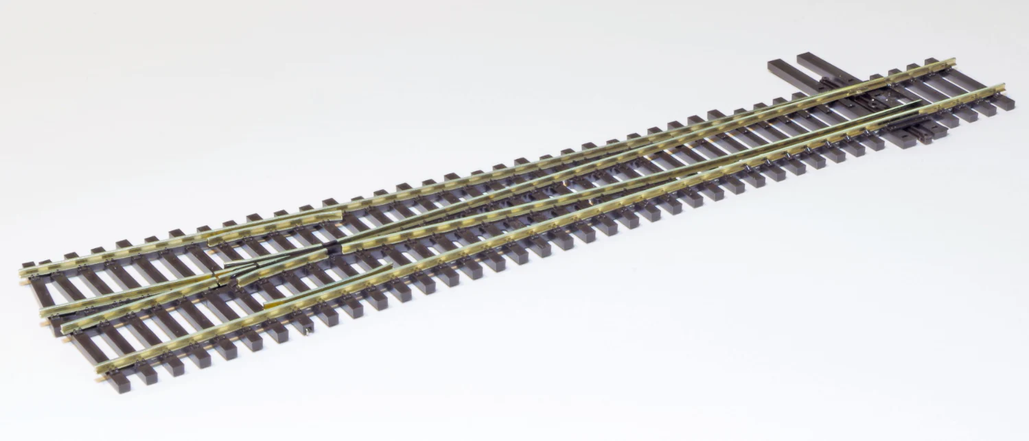 PECO SL-U7061 HO/OO Code 70 #6 Right Hand Turnout with Unifrog
