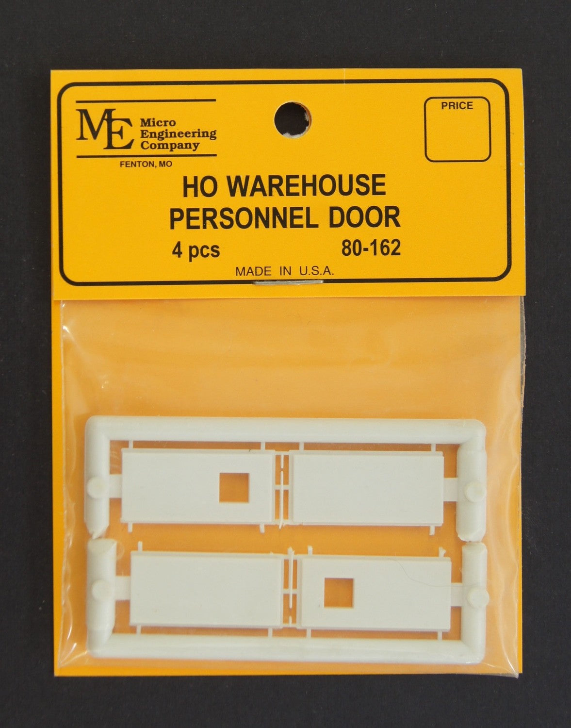 Micro Engineering 80-162 HO Scale Warehouse Personnel Door - 4pcs