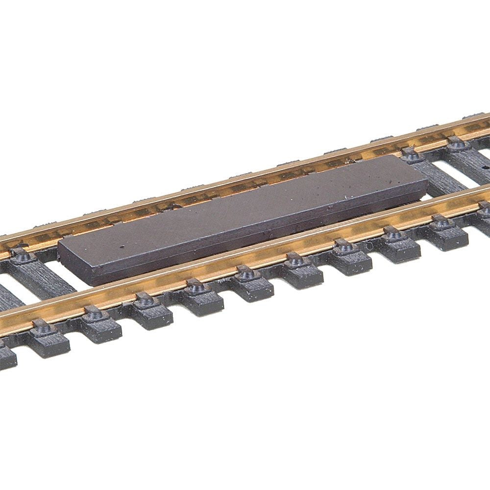 Kadee #312 HO Scale Between-the-Rails Permanent Magnet non-delayed Magnetic Unco