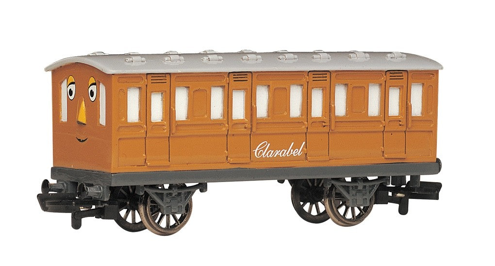 Bachmann 76045 HO Scale Thomas & Friends Clarabel Coach - New