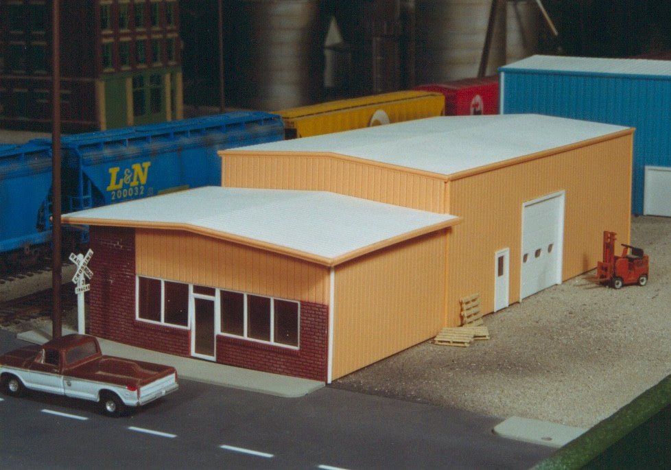 Pikestuff 0007 HO Scale Retail Store & Warehouse Building Kit - Oakville Model Trains Depot