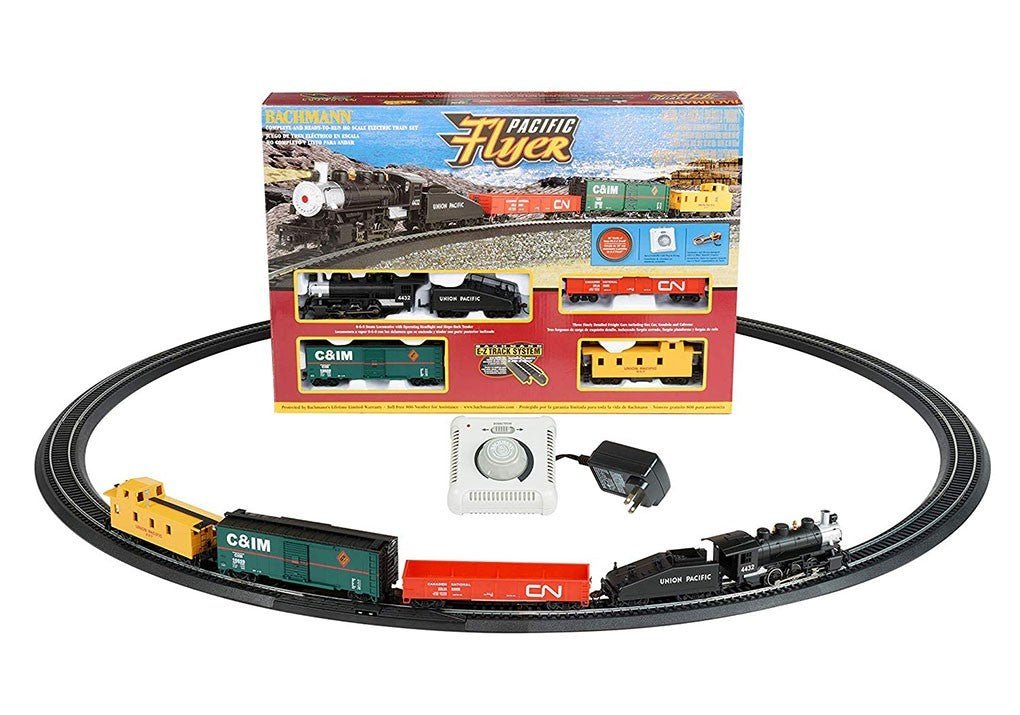Bachmann 00692 HO Scale Pacific Flyer Starter Electric Train Set - Oakville Model Trains Depot