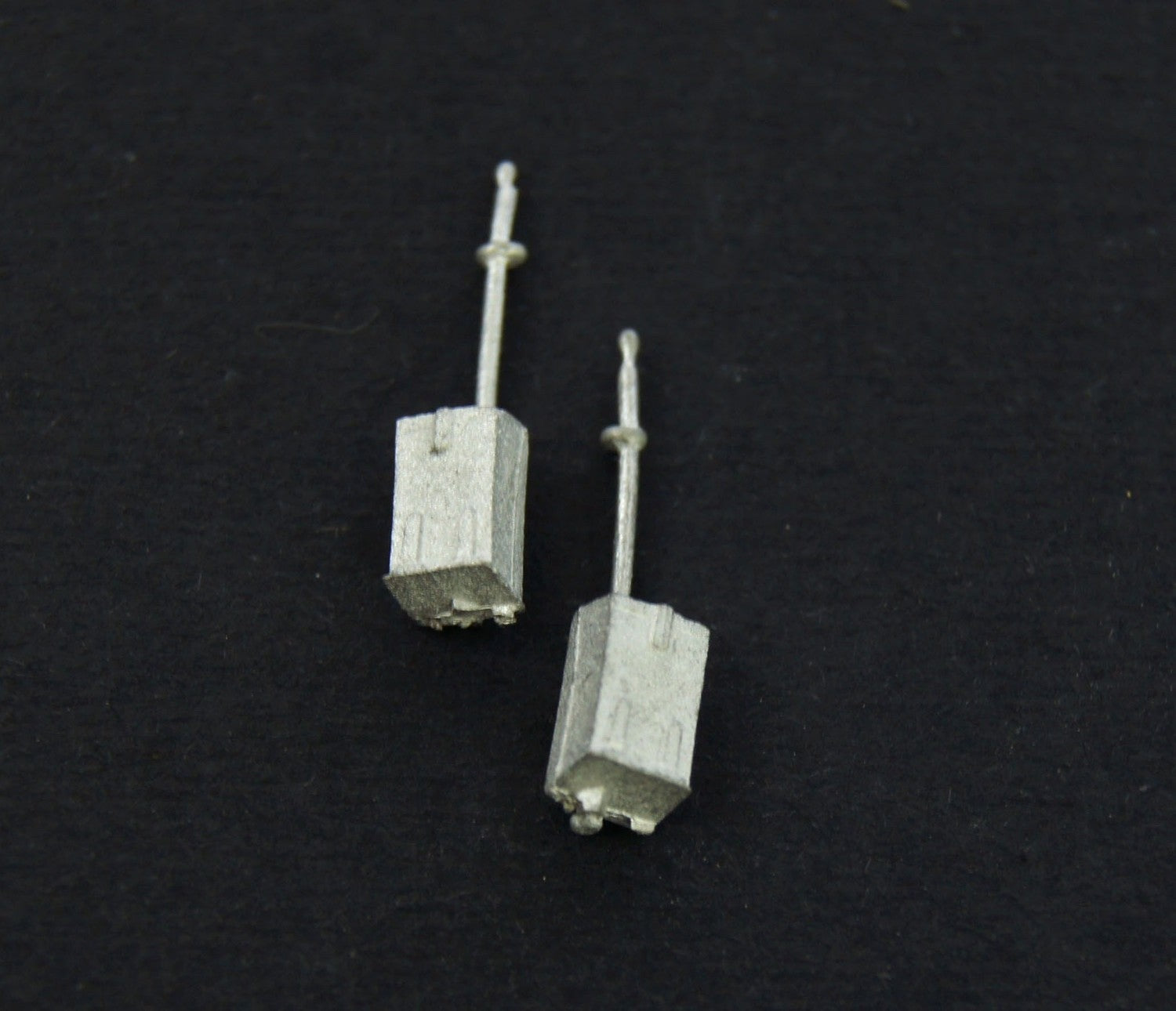 Micro Engineering 80-152 N Scale Telephone Box - 2pcs