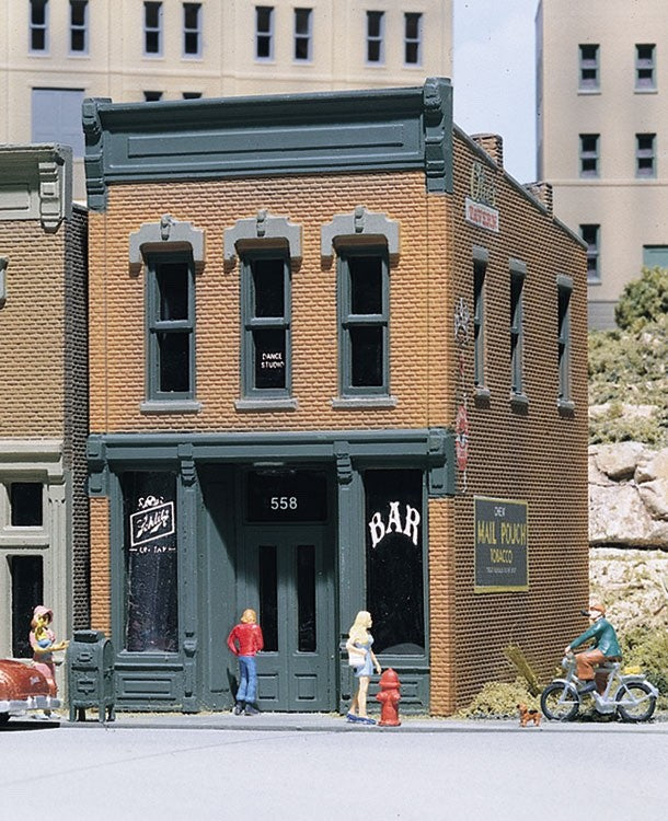 Woodland Scenics DPM 10100 HO Scale Kelly's Saloon Building Kit