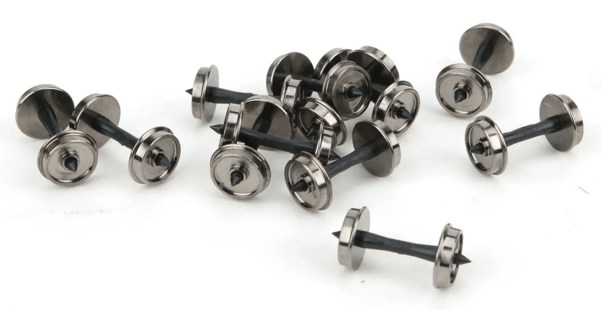 Walthers 2303 HO Scale 36" Turned Metal Wheelsets w/ Plastic Axles - 12pcs - Oakville Model Trains Depot