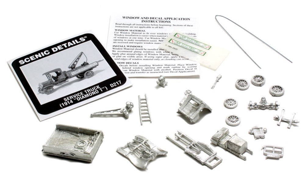 Woodland Scenics D217 HO Scale Service Truck (1914 Diamond T) Kit