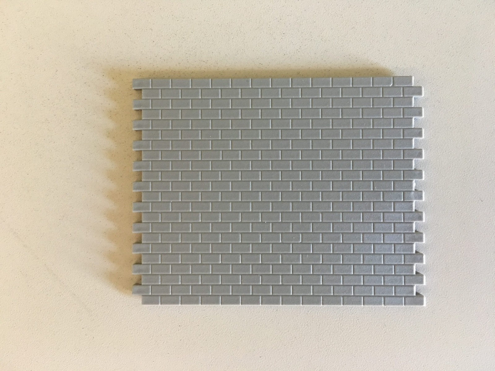 Pikestuff 1005 HO Scale Concrete Blocks Intermediate Sections - 1 pack