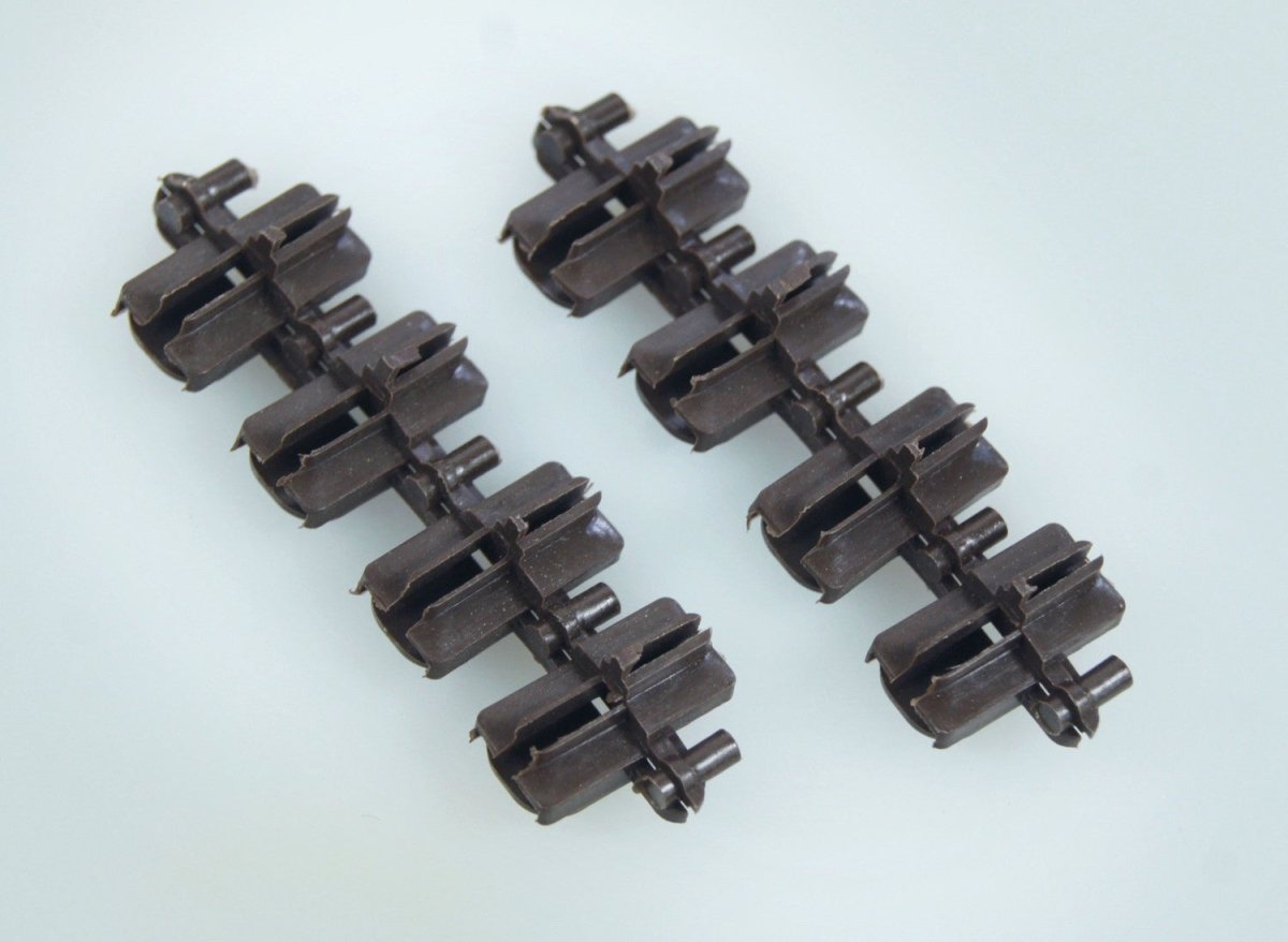 Micro Engineering 26 - 006 G Scale Code 332 to Code 250 Plastic - Insulating Transition Rail Joiners - 4 Pair (8 pcs) - Oakville Model Trains Depot