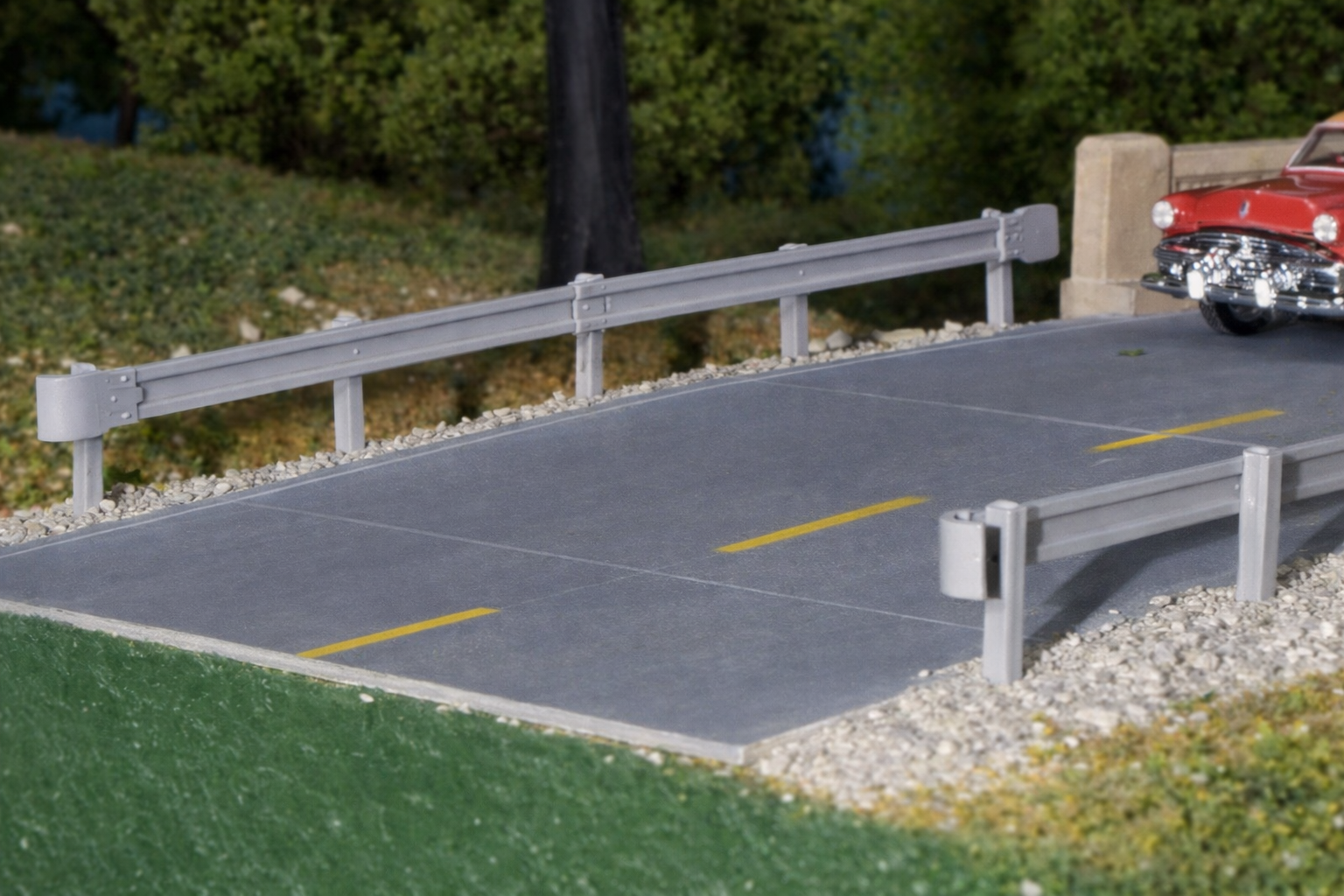 Pikestuff 0012 HO Scale Highway Guardrail - 3pack