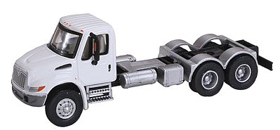 Walthers SceneMaster 11530 HO Scale International(R) 4300 Semi Tractor