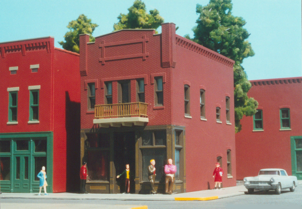 Smalltown USA 6023 Hal's Hobbies HO scale building kit