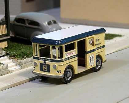 SE-02 Helms Bakery DIVCO van HO