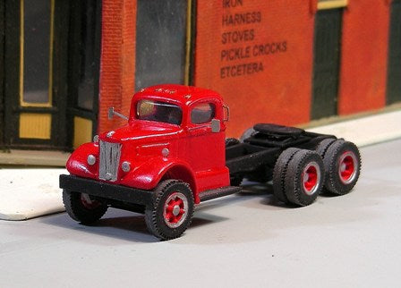 V-155 1940-58 White Super Power Tandem Axle Day Cab Tractor
