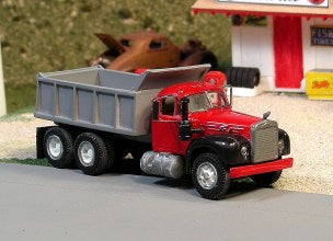 V-222 1956-66 Mack B-75 Tandem Axle w/B Cab Dump Truck