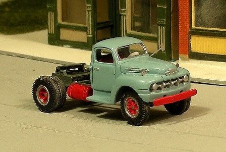V-274 1952 Ford Conventional Single Axle Day Cab Tractor
