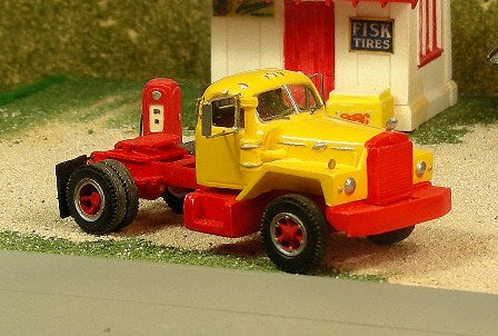V-288 1956-66 Mack B-81 Single Axle Day Cab Tractor