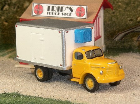 V-310 1940-49 REO Refrigerated Truck