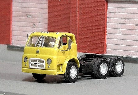 V-336 1956-72 IH C-190 Tandem Axle Day Cab Tractor
