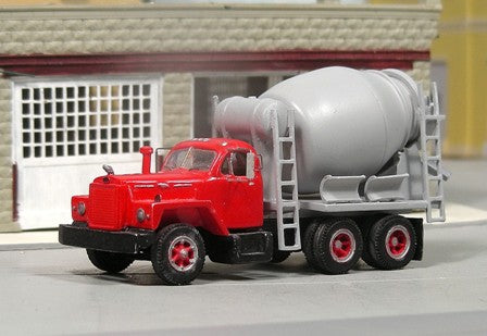 V-400 1956-66 Mack B-81 Tandem Concrete Mixer Truck