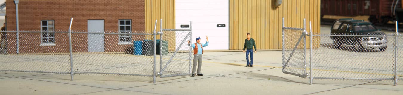 Walthers Cornerstone 3125 HO Scale Chain-Link Fence - Kit - Up to 2 Gates - Scale Length: Approximately 80" 203cm
