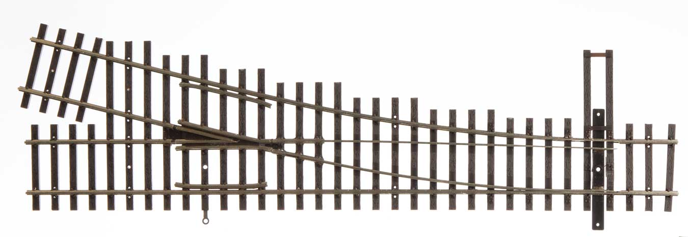 WalthersTrack 70014 HO Scale Code 70 Nickel Silver DCC Friendly Number 4 Turnout - Right Hand