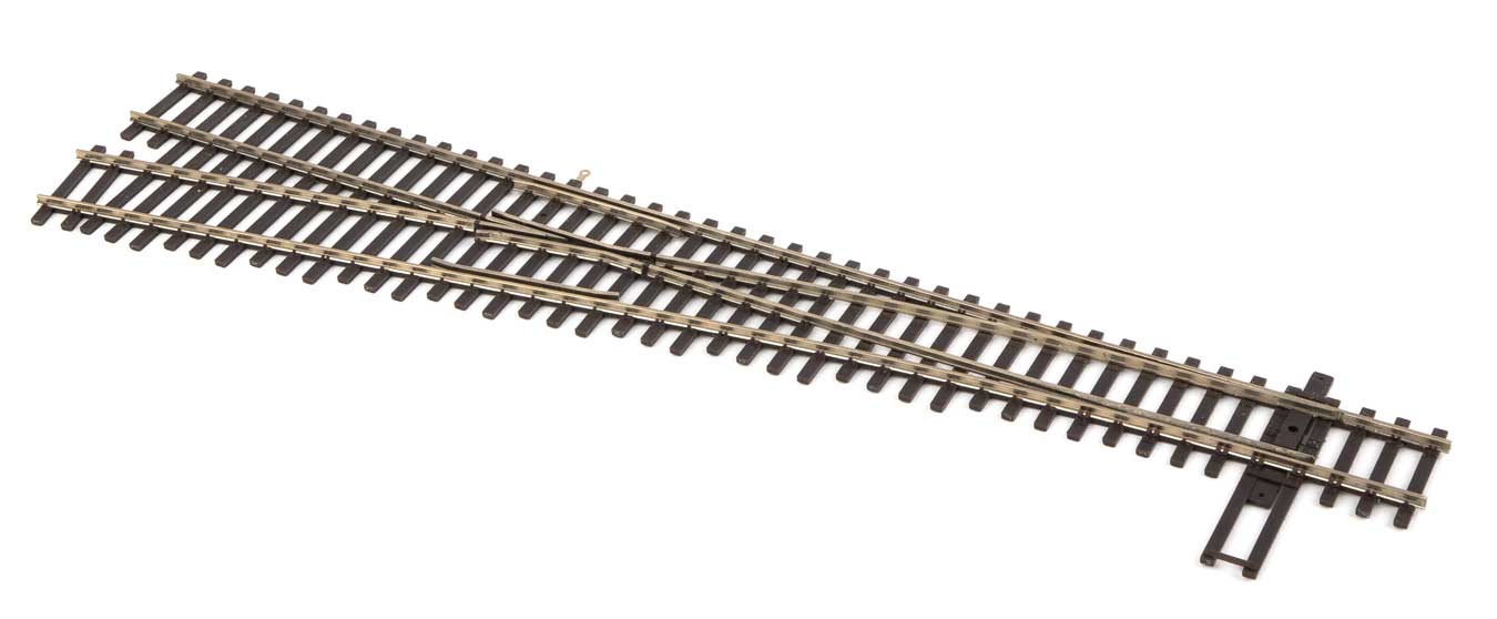 WalthersTrack 83017 HO Scale Code 83 Nickel Silver DCC Friendly Number 6 Turnout - Left Hand
