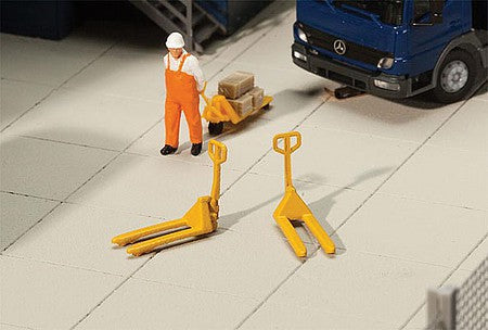Walthers SceneMaster 4144 HO Scale Pallet Jacks - Kit - pkg(4)