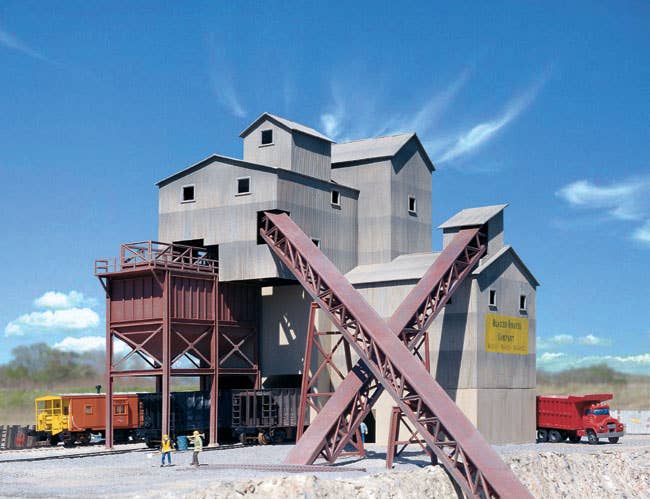 Walthers Cornerstone 3241 N Scale Glacier Gravel Company - Kit - 5-5/8 x 6-5/8 x 6-1/8" 14.3 x 16.8 x 15.6cm