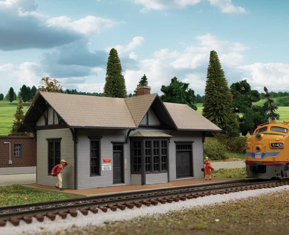 Walthers Cornerstone 3894 N Scale Golden Valley Depot - Kit - 4 x 2-1/8 x 2" 10.1 x 5.3 x 5cm