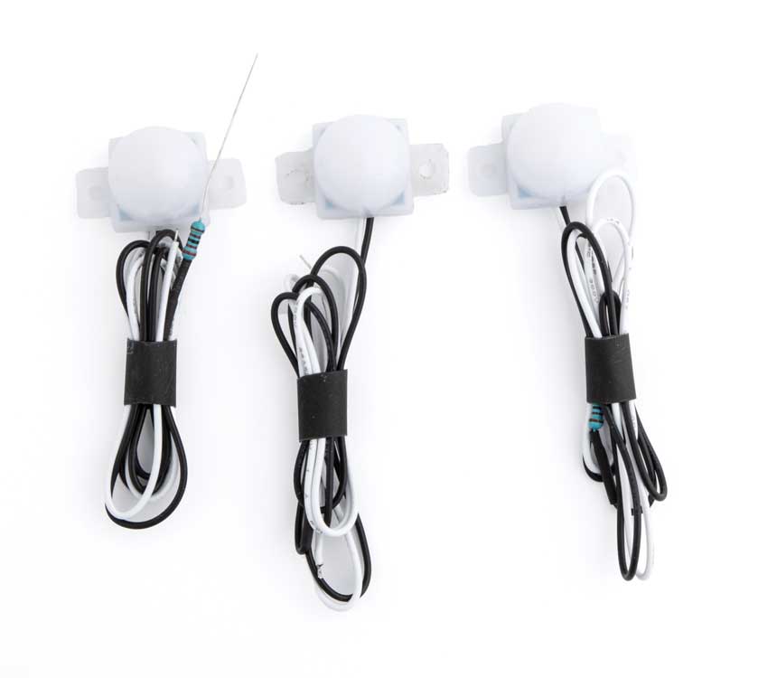 Walthers SceneMaster 4870 All Scale LED Dome Building Light 3-Pack Warm White