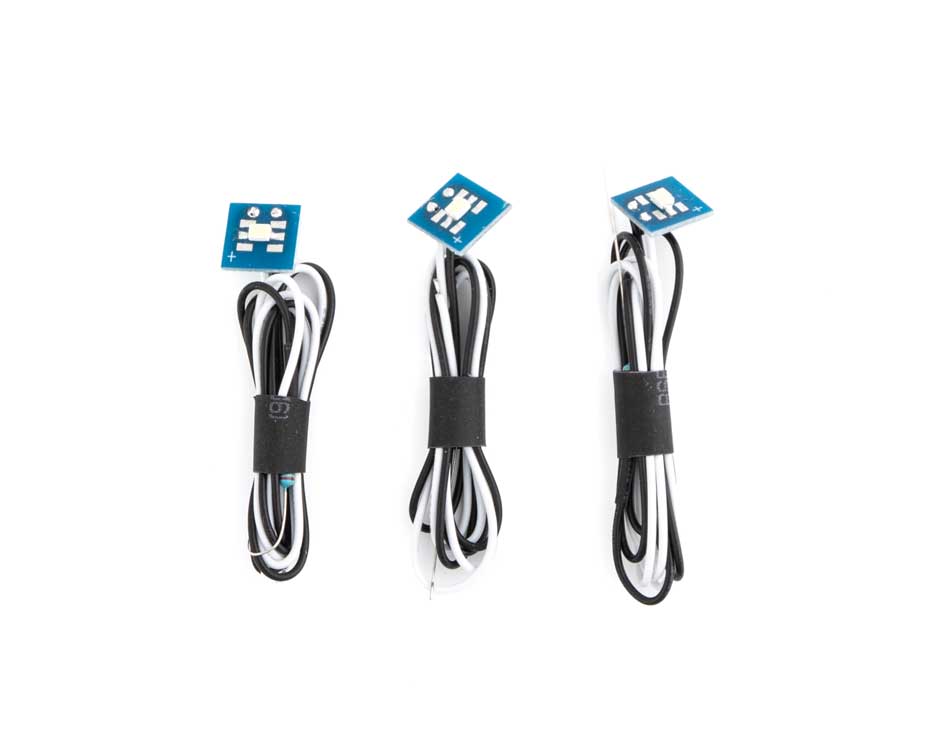 Walthers SceneMaster 4875 All Scale LED Small Building Light 3-Pack Cool White