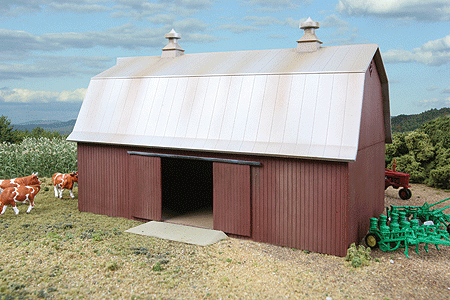 Walthers Cornerstone 3330 HO Scale Meadowhead Barn - Kit - 7 x 4-1/2 x 4-5/16" 18 x 11.5 x 11cm
