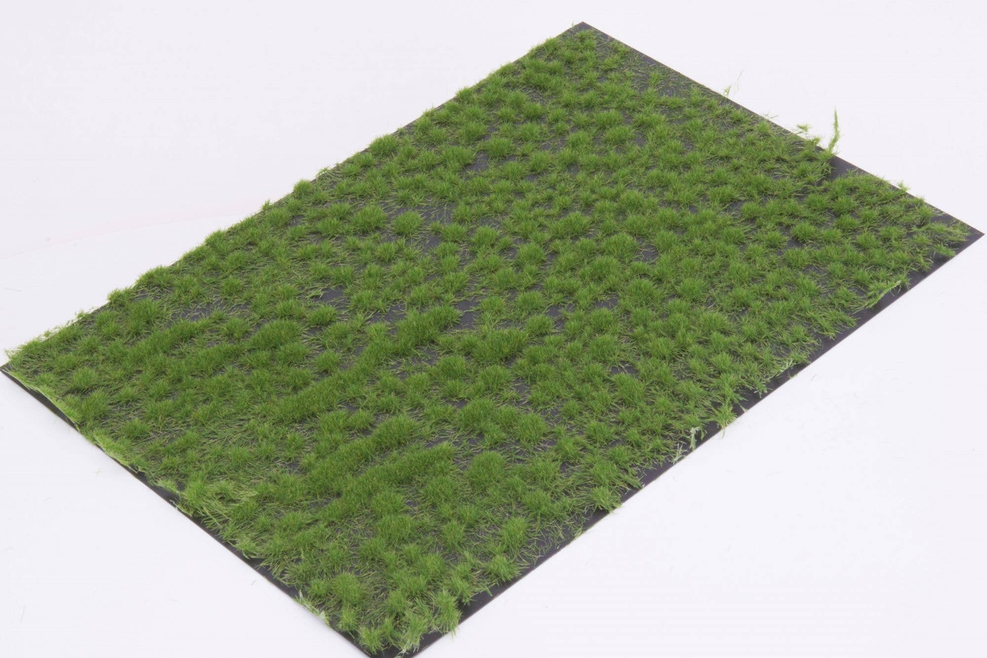 Martin Welberg P202 Grass Tufts 2mm Summer
