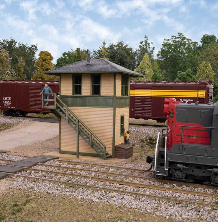 Walthers Cornerstone 3556 HO Scale Trackside Signal Tower - Kit - 1-7/8 x 2-27/32 x 3-5/16" 4.7 x 7.2 x 8.4cm