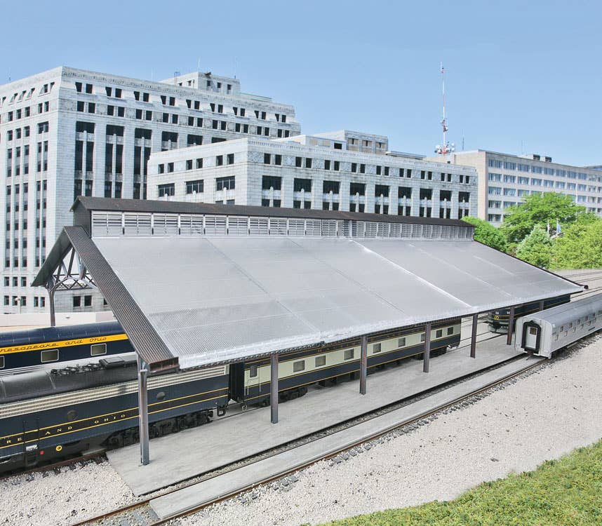 Walthers Cornerstone 2984 HO Scale Train Shed with Clear Roof - Kit: 22-3/8 x 11-9/16 x 6-1/4" 56.8 x 29.3 x 15.8cm