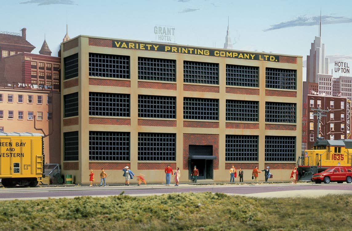 Walthers Cornerstone 3161 HO Scale Variety Printing Background Building - Kit - 12-1/4 x 2-3/4 x 6-11/16" 30.6 x 6.8 x 16.7cm