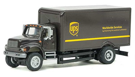 Walthers SceneMaster 11294 HO Scale International(R) 4900 Single-Axle Box Van - Assembled - United Parcel Service (Modern Shield Logo; brown, yellow)