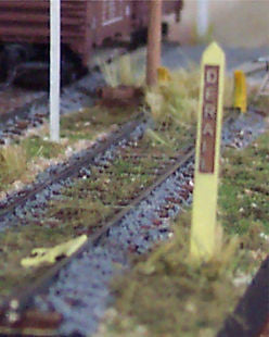Osborn Models 1041 HO Scale Osborn Model Kits HO 1041 Derail and Post Kit