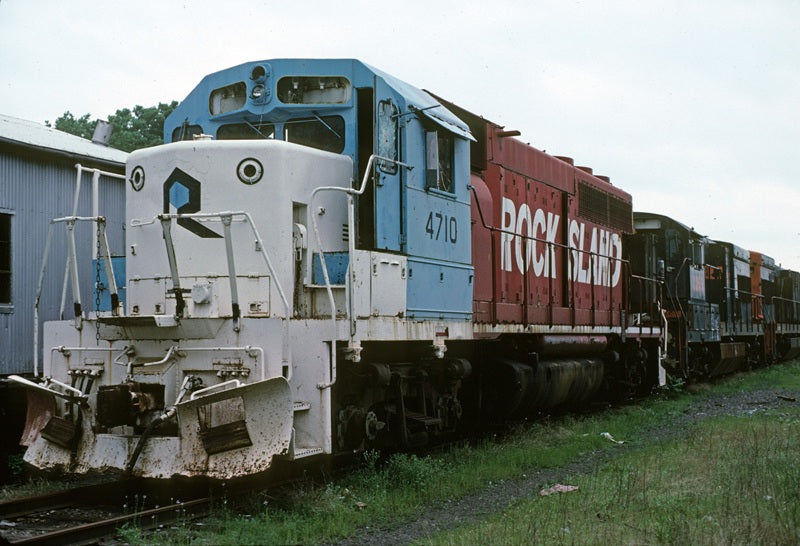 Rapido HO EMD GP40 Rock Island #4710 Wreck Rebuild