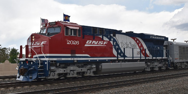 Broadway Limited Imports 10820 HO GE ES44AC, BNSF Railway #2026, "Freedom" Scheme, Paragon4 Sound/DC/DCC, Smoke, HO