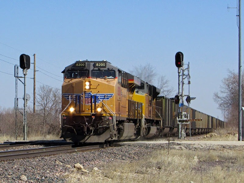 Broadway Limited Imports 10827 HO GE ES44AC, Union Pacific #8223, "Building America" Scheme, Stealth Series, No-Sound / DCC-Ready, HO