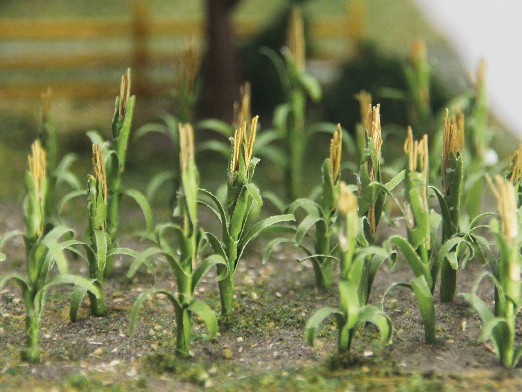 Bachmann 32501 HO Scale Corn Stalks 1" Tall - 30/pkg - Oakville Model Trains Depot