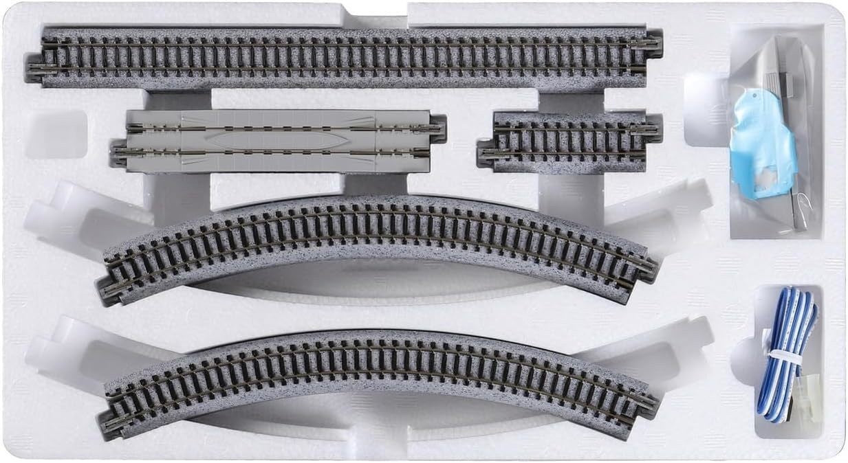 Kato 20-864 N Scale UniTrack V5 Inner Oval Track Set for Starter M1 Set