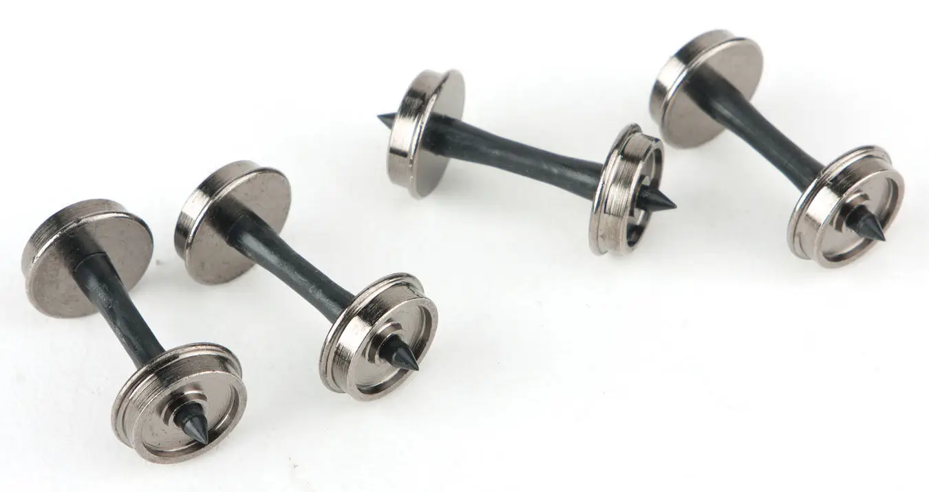 Walthers 2301 HO Scale 33" Turned Metal RP-25 Wheelsets w/ Plastic Axles - 12pcs