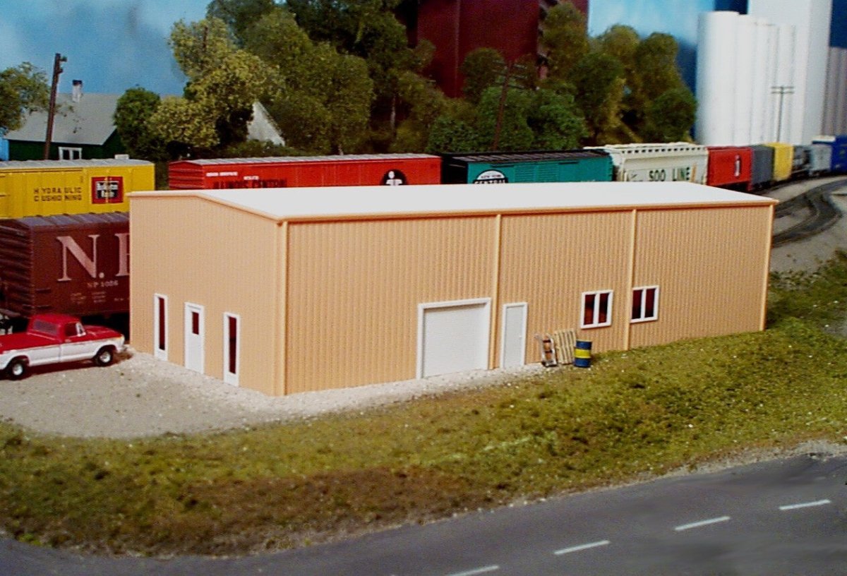 Pikestuff 0004 HO Scale Pre - Fab Steel Warehouse Building Kit - Oakville Model Trains Depot