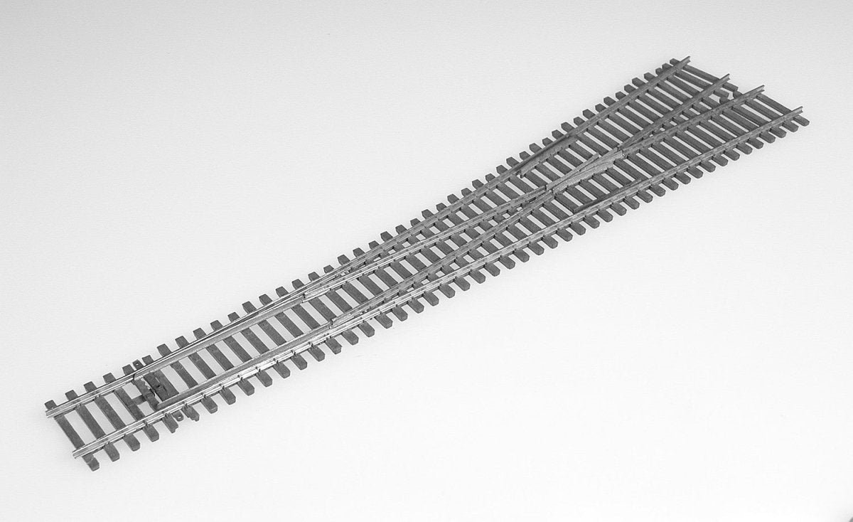 Micro Engineering 14 - 706 HO Scale Code 83 6 Right - Hand Turnout (DCC - Friendly) - Oakville Model Trains Depot