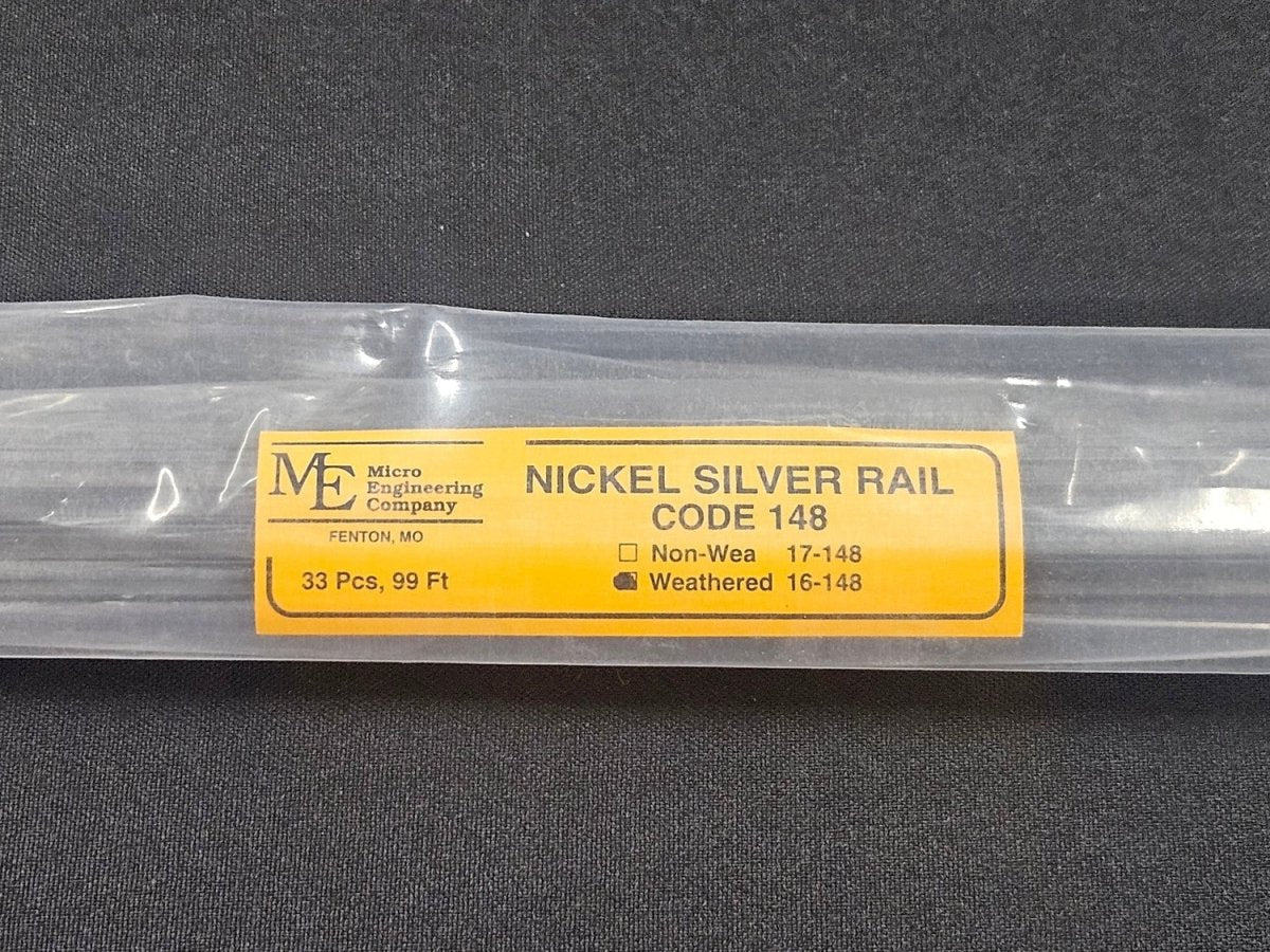 Micro Engineering 16 - 148 O Scale Code 148 Weathered Bulk Rail - 33pc / 99' Bundle - Oakville Model Trains Depot